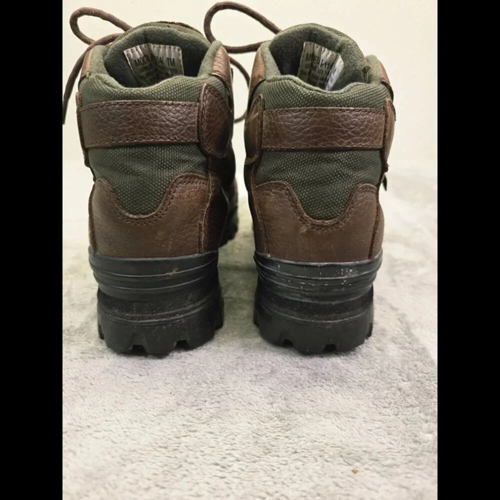 RedHead Bone Dry Boots Mens 7M Brown Leather Goretex Hiking I-1104‎